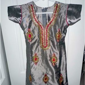 Girls size 6/7 Tunic Top from Morocco or Costume